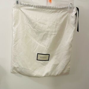 Gucci Cream Storage Bag